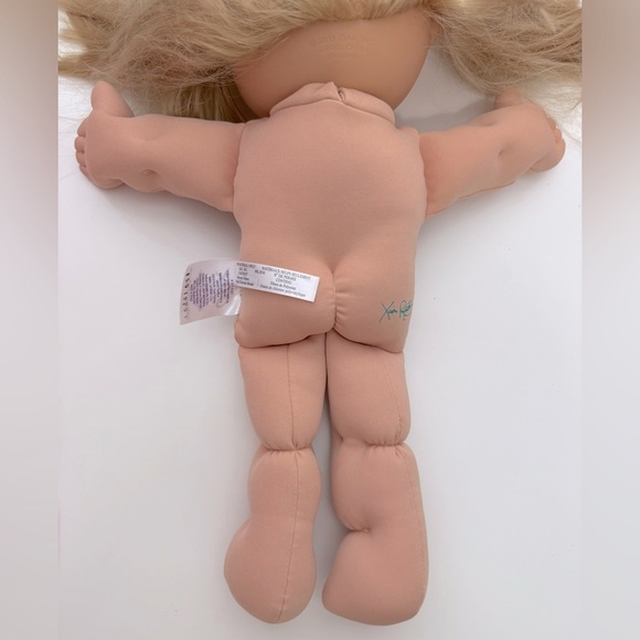 2011 Cabbage Patch Kid Girl Doll - Brown Eyes Blonde - Picture 12 of 15